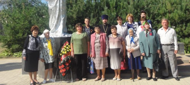 Торжественно-траурный митинг в честь освобождения села Грузское